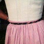 Falsch – Schürze zu fest Modell Kälberstrick